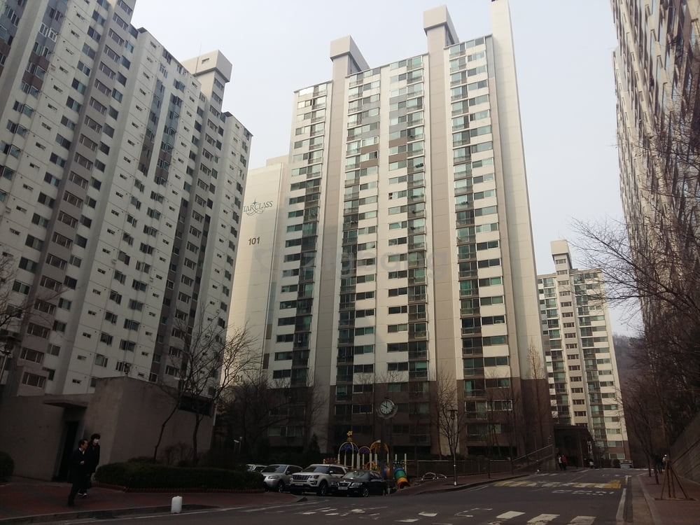 독립문 극동 외관 1